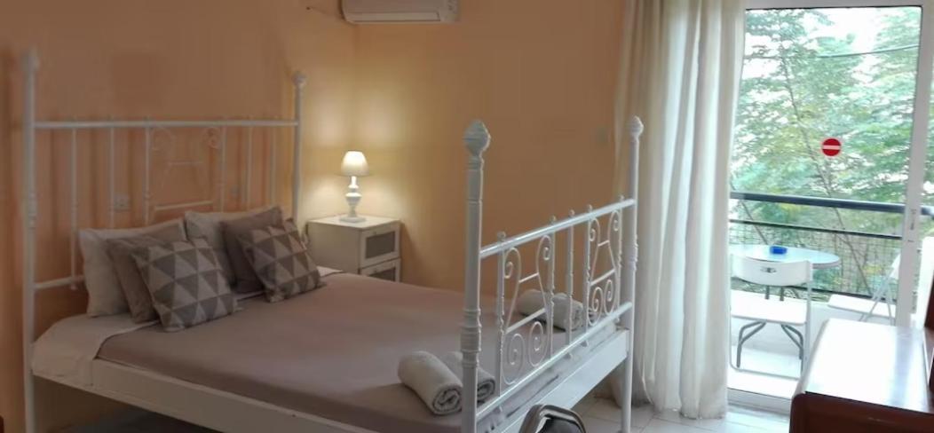 Pantheon Apartments คอสทาวน์ ภายนอก รูปภาพ
